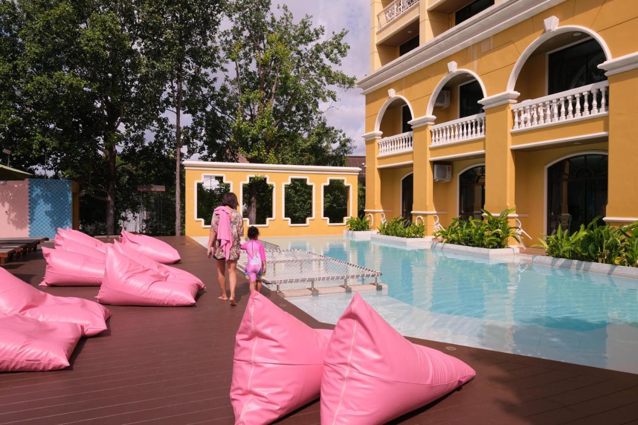 The Pineapple Hotel Krabi town Kültér fotó