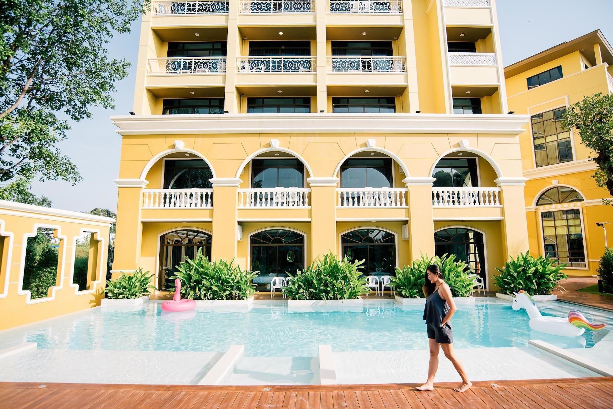 The Pineapple Hotel Krabi town Kültér fotó