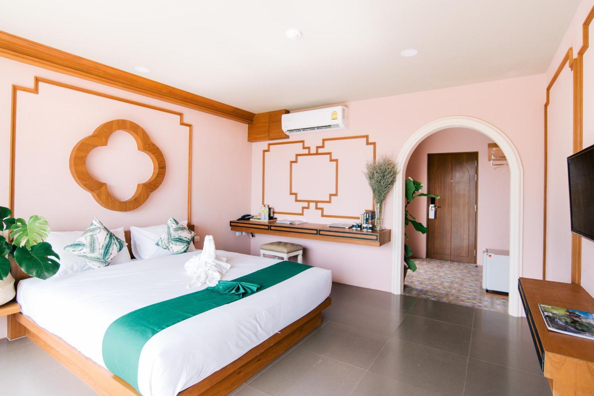 The Pineapple Hotel Krabi town Kültér fotó