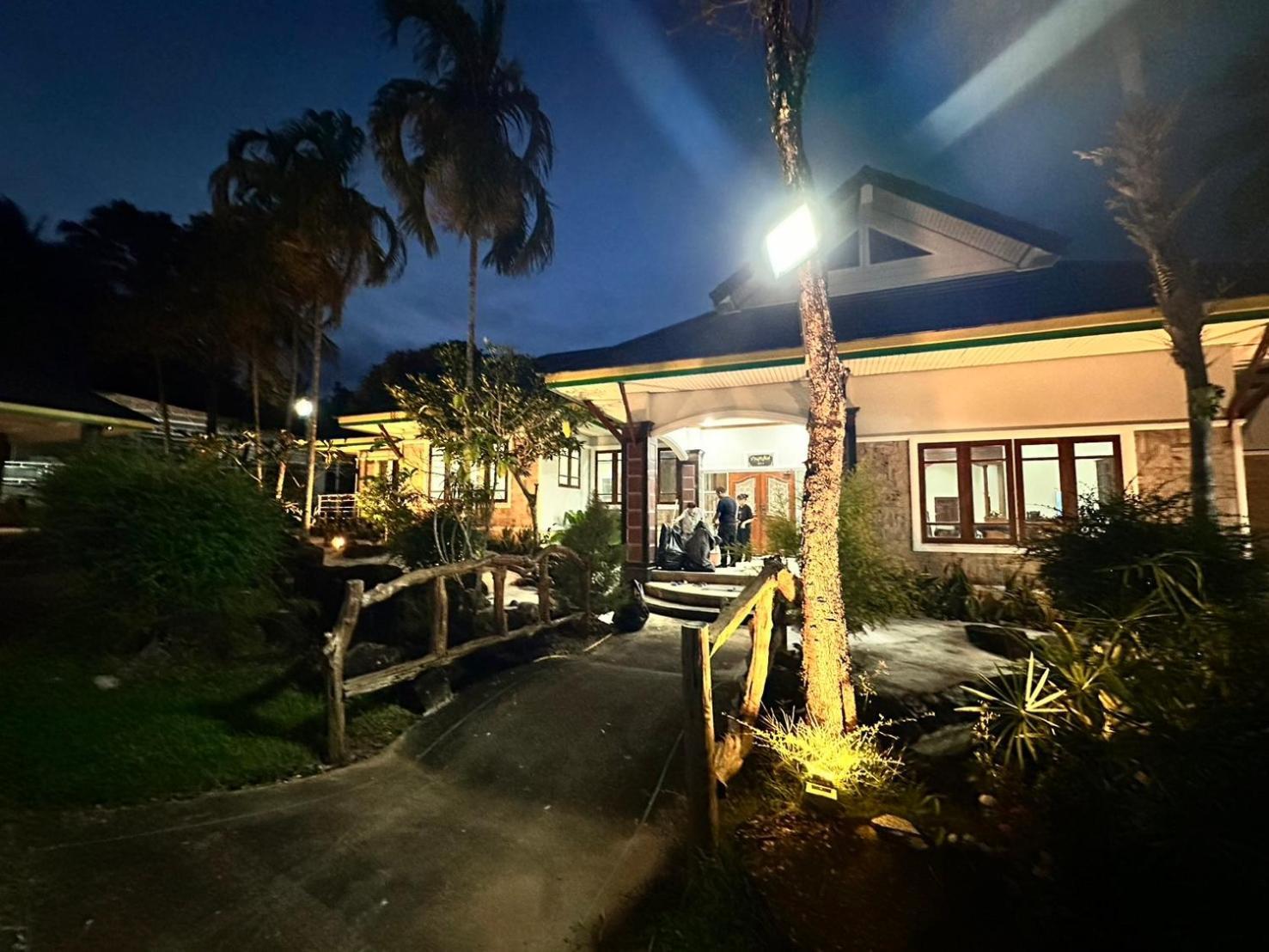The Pineapple Hotel Krabi town Kültér fotó