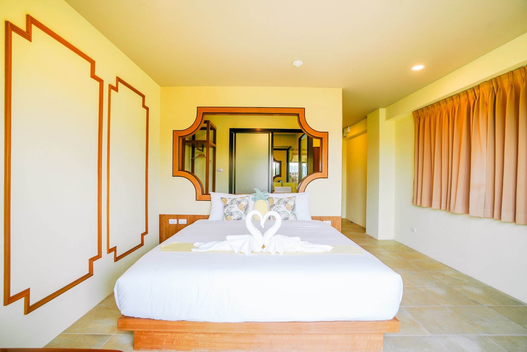 The Pineapple Hotel Krabi town Kültér fotó